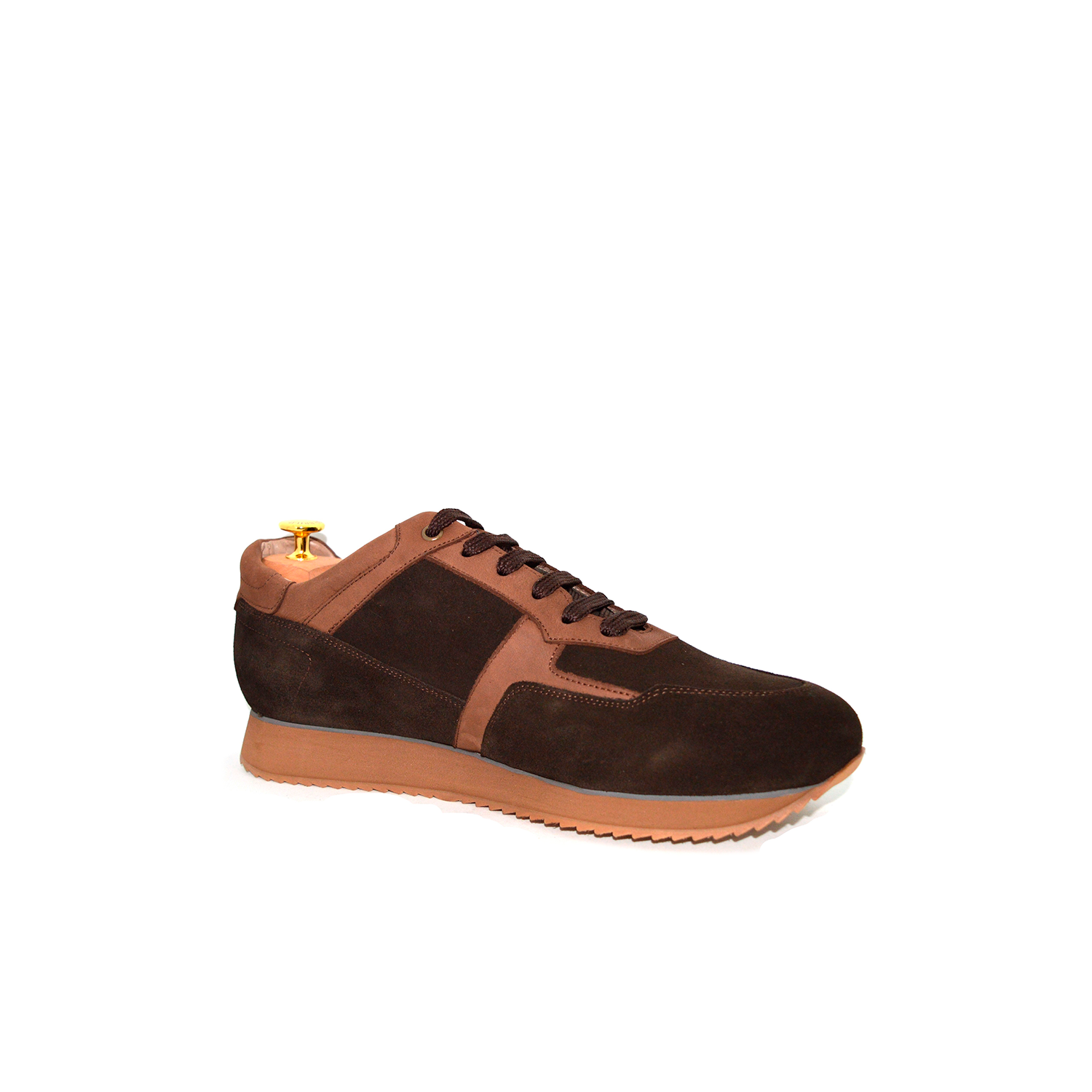 Sneaker_COMBARRO_02.png